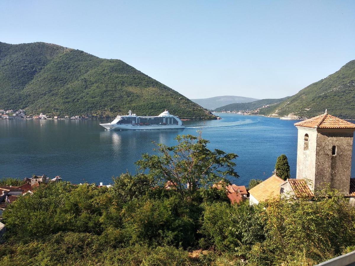 Old House Perast Exterior foto